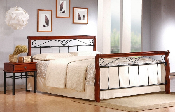 Stylowe łóżko drewniane