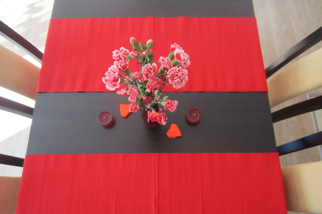 dekoracja stołu na walentynki