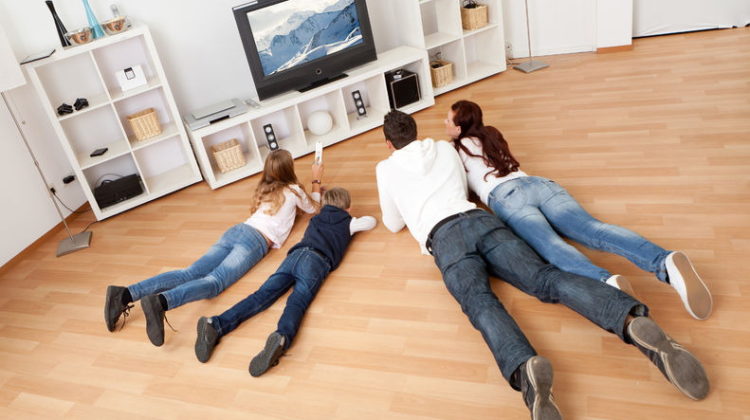 Telewizor dla graczy – jaki warto wybrać?